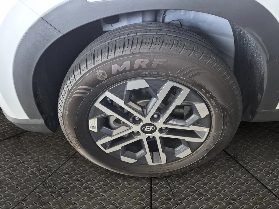 2025 Hyundai Venue Smart 