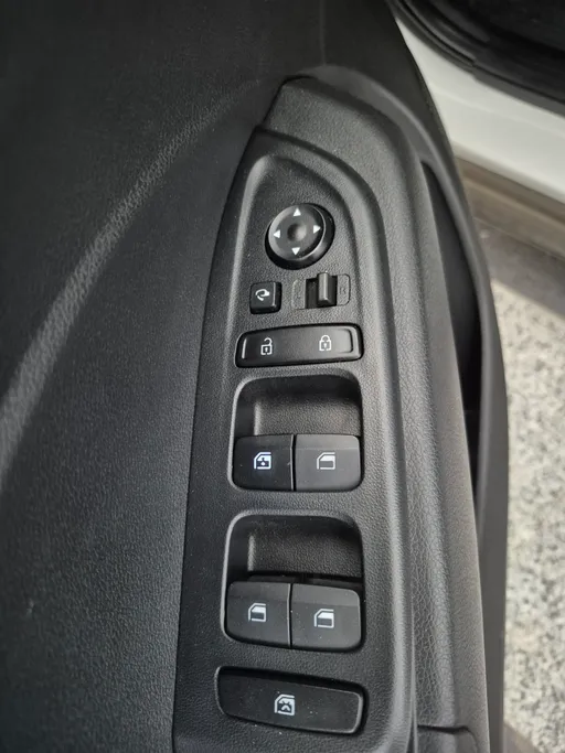 2025 Hyundai Venue Smart 