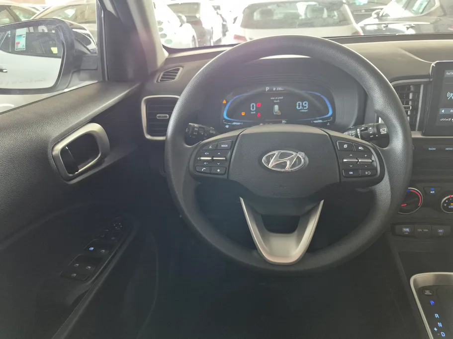 2025 Hyundai Venue Smart 