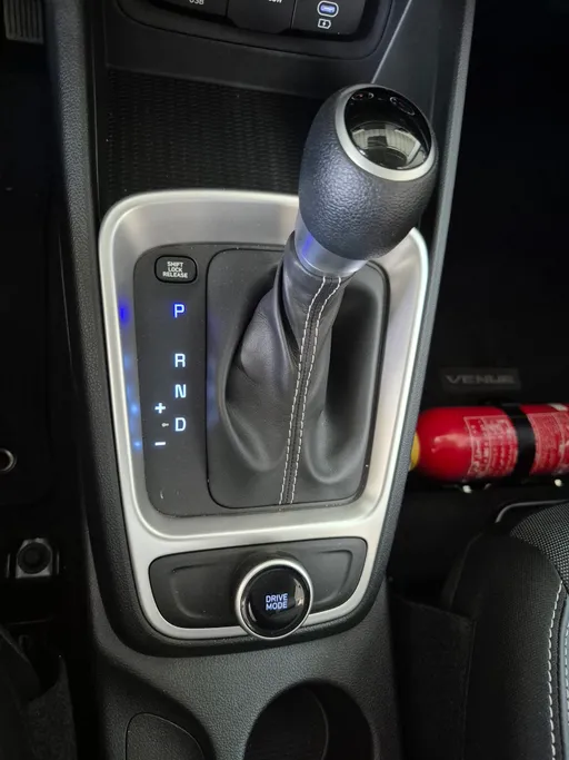 2025 Hyundai Venue Smart 