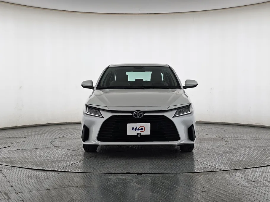 2024 Toyota Yaris  Y 