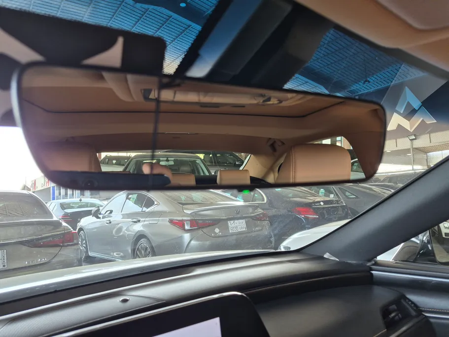 2023 Lexus ES 300 H 