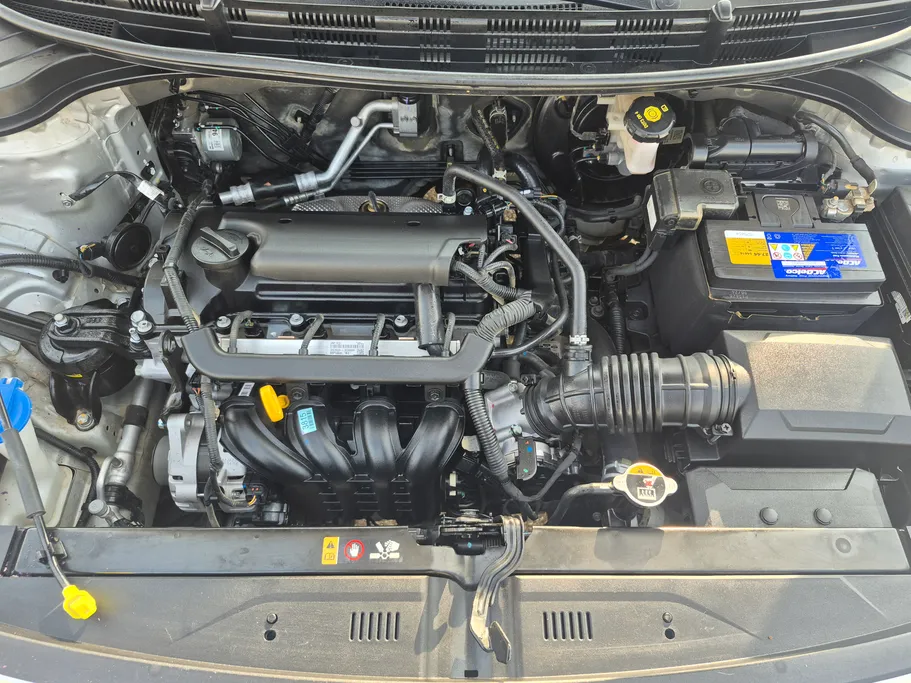 2023 Kia Rio GL 
