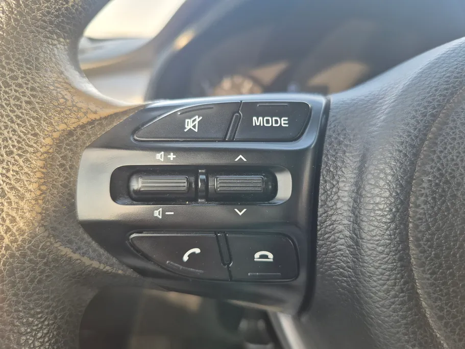 2023 Kia Rio GL 