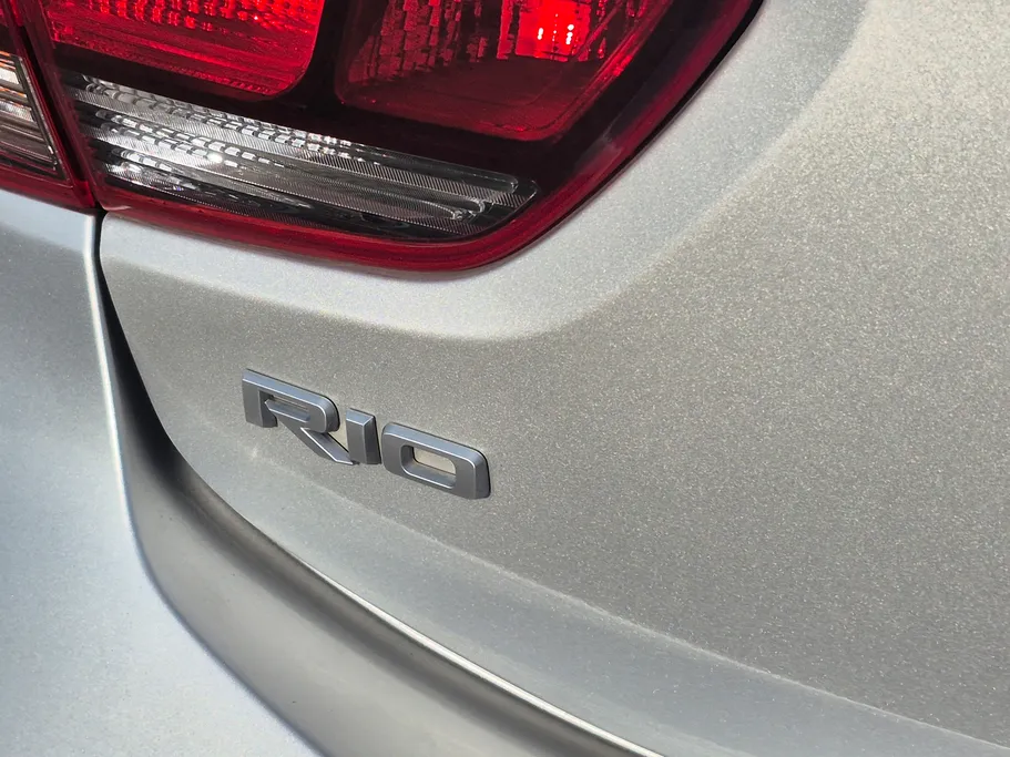2023 Kia Rio GL 