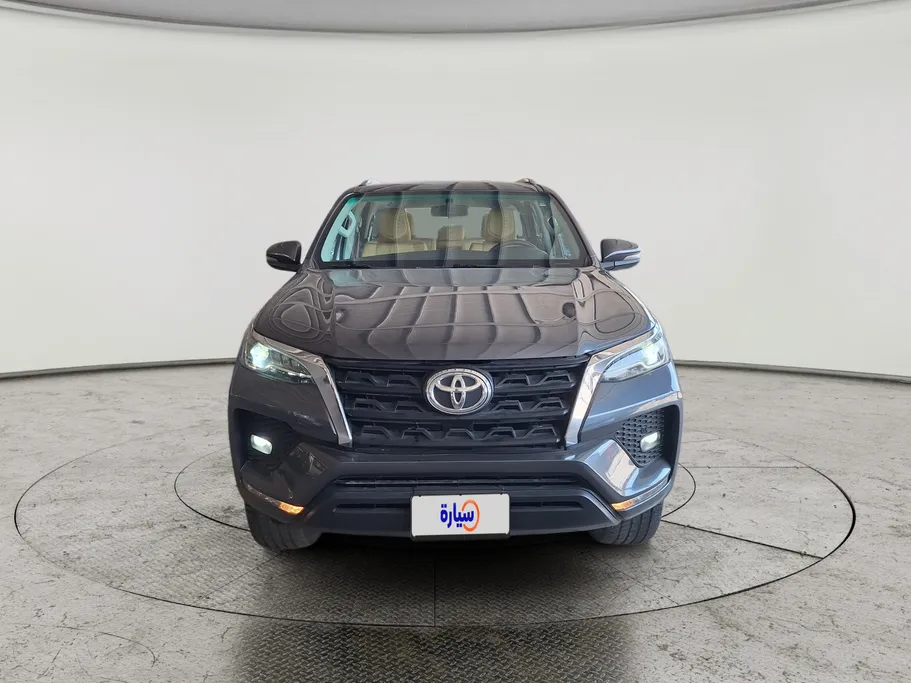 2021 Toyota Fortuner VX 