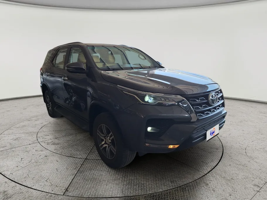 2021 Toyota Fortuner VX 