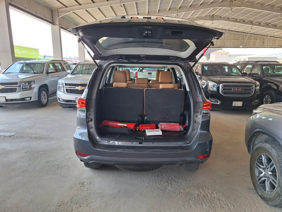 2021 Toyota Fortuner VX 