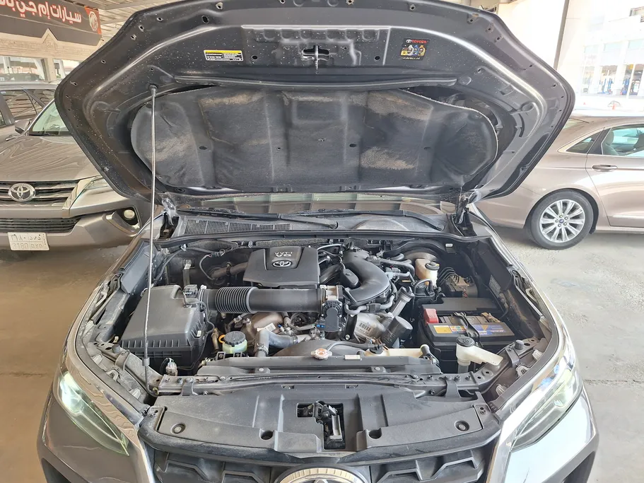 2021 Toyota Fortuner VX 
