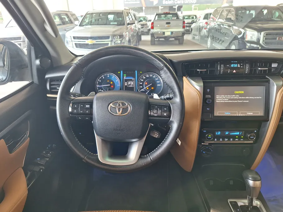 2021 Toyota Fortuner VX 