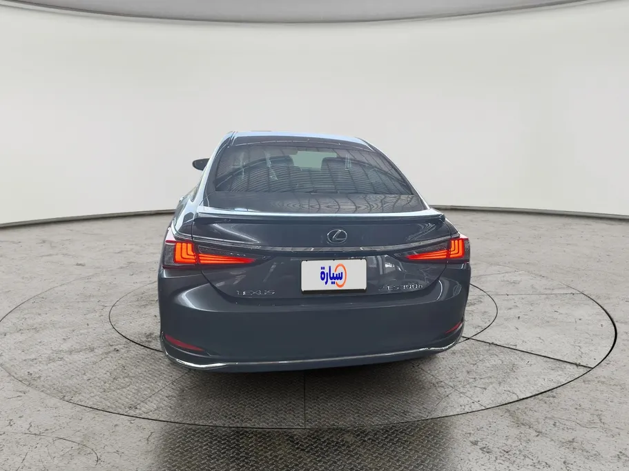 2024 Lexus ES 300 H 