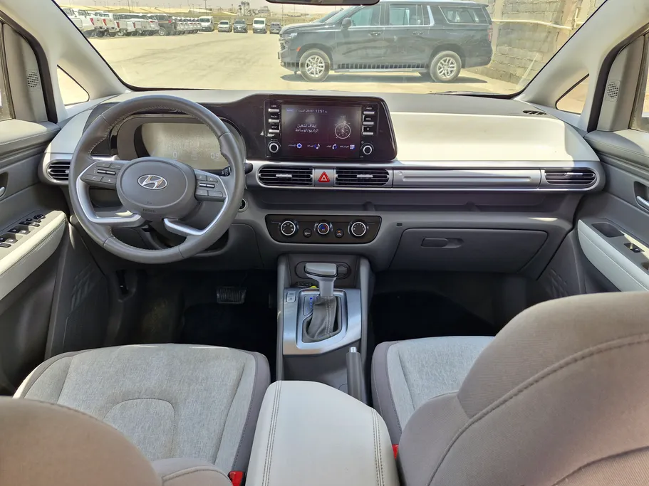 2025 Hyundai STARGAZER BASE 