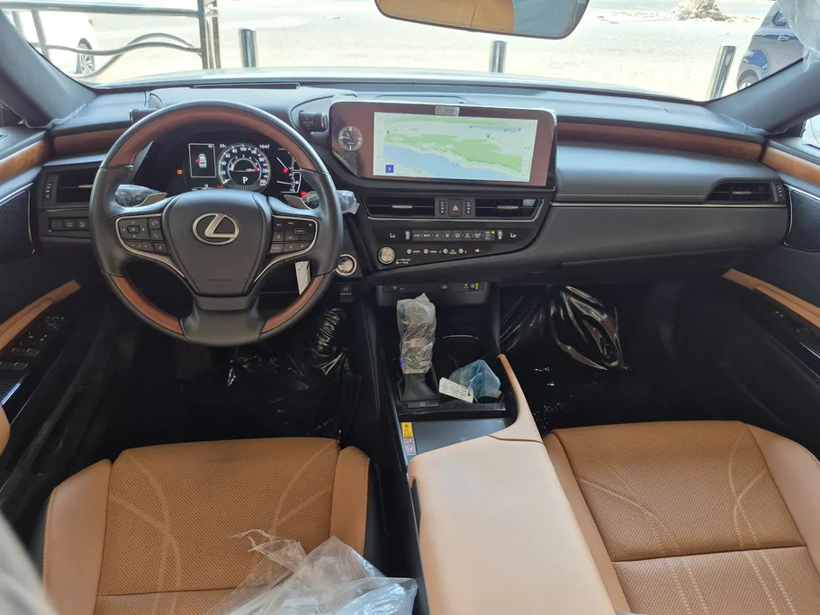 لكزس ES 350 2025 