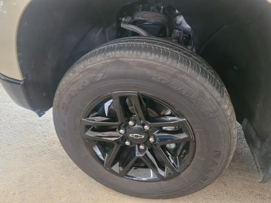 2023 Chevrolet Silverado LT 