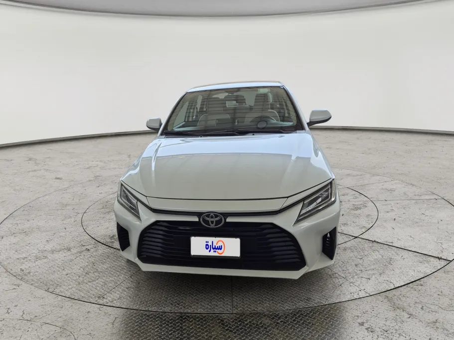 2024 Toyota Yaris  Y 