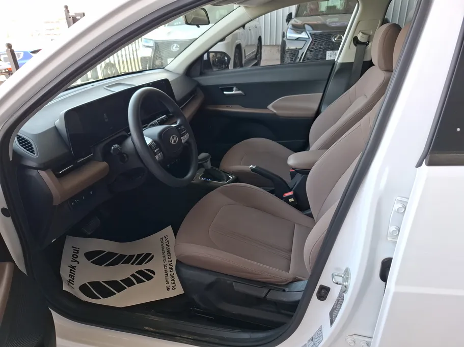 2025 Hyundai Accent Smart 