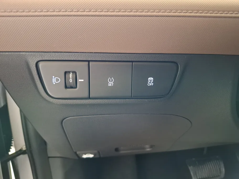 2025 Hyundai Accent Smart 