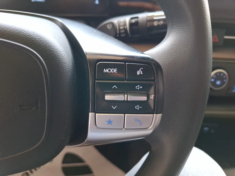 2025 Hyundai Accent Smart 