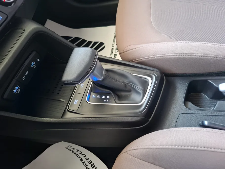 2025 Hyundai Accent Smart 