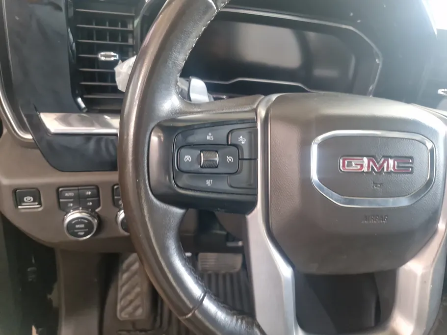 2022 GMC Sierra Elevation 