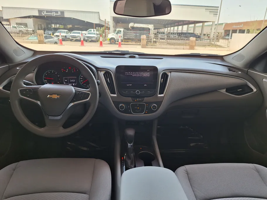2022 Chevrolet Malibu LT 