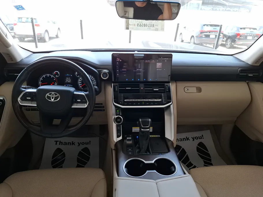 2024 Toyota Land Cruiser GXR 
