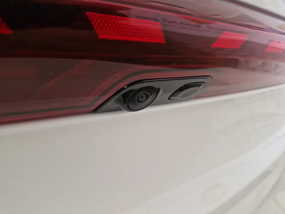 2023 Kia K5 LX 