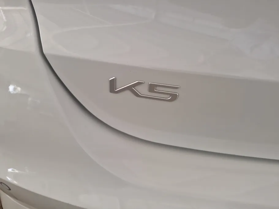 2023 Kia K5 LX 