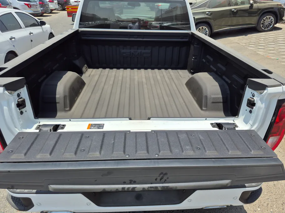 2026 GMC Sierra Elevation 