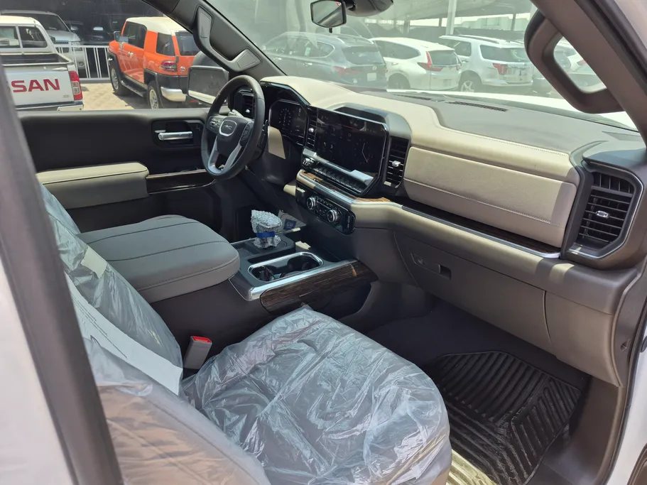 2026 GMC Sierra Elevation 
