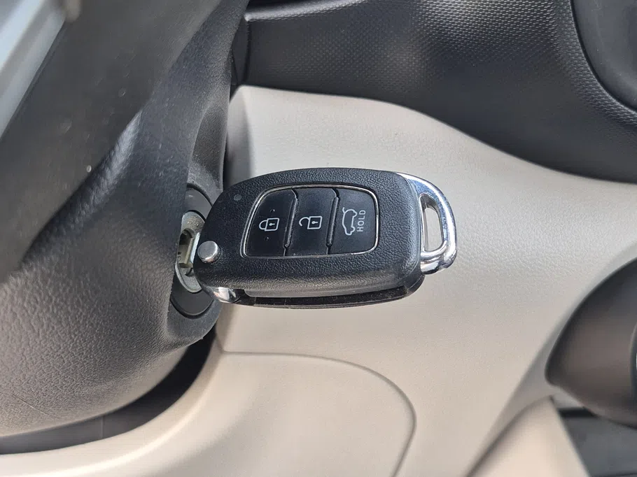 2025 Hyundai Venue Smart 