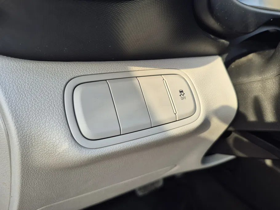 2025 Hyundai Venue Smart 