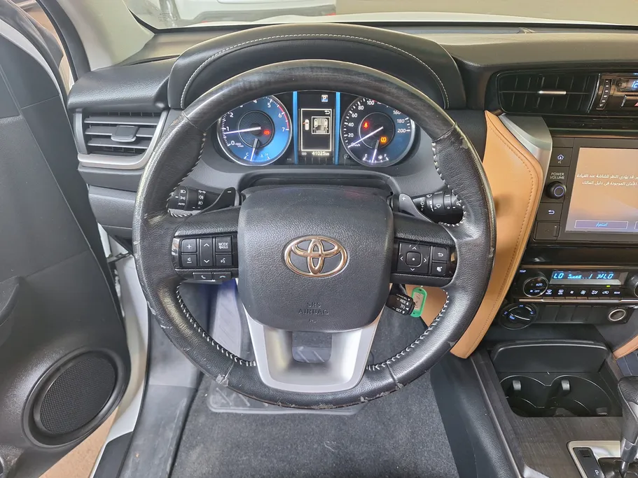 2023 Toyota Fortuner VX 