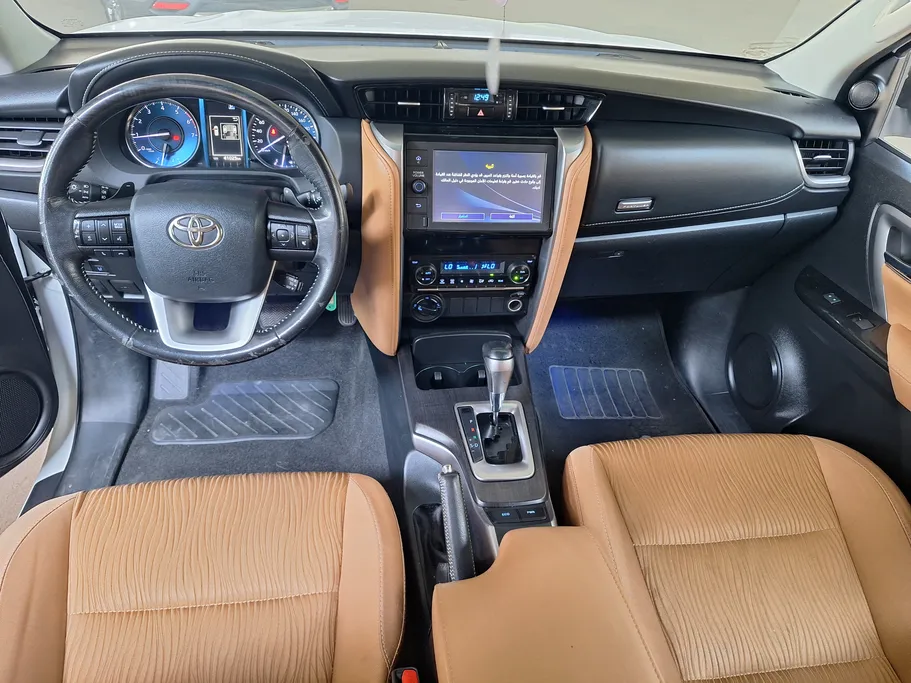 2023 Toyota Fortuner VX 