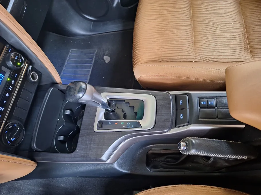 2023 Toyota Fortuner VX 