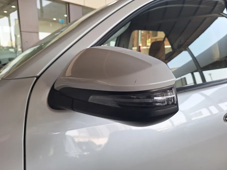 2023 Toyota Fortuner VX 
