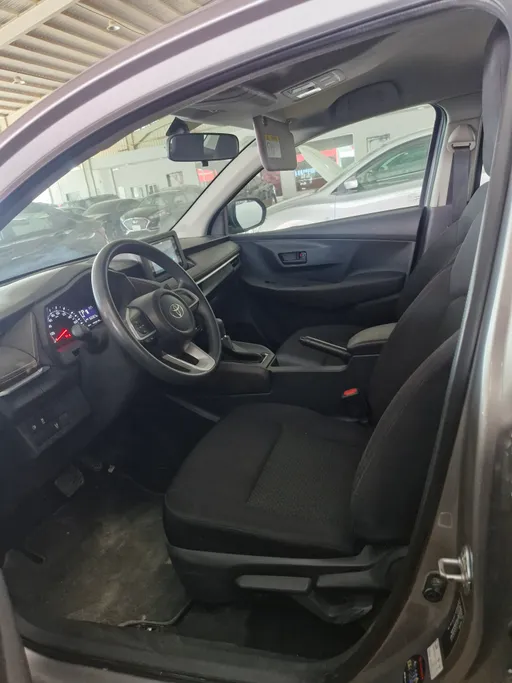 2024 Toyota Yaris  Y 
