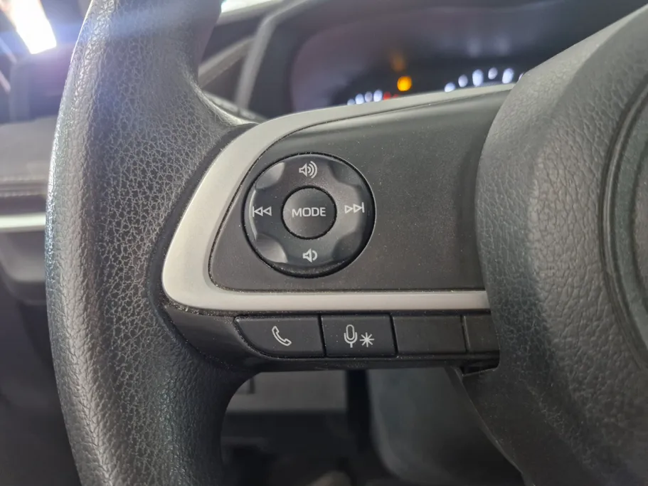 2024 Toyota Yaris  Y 