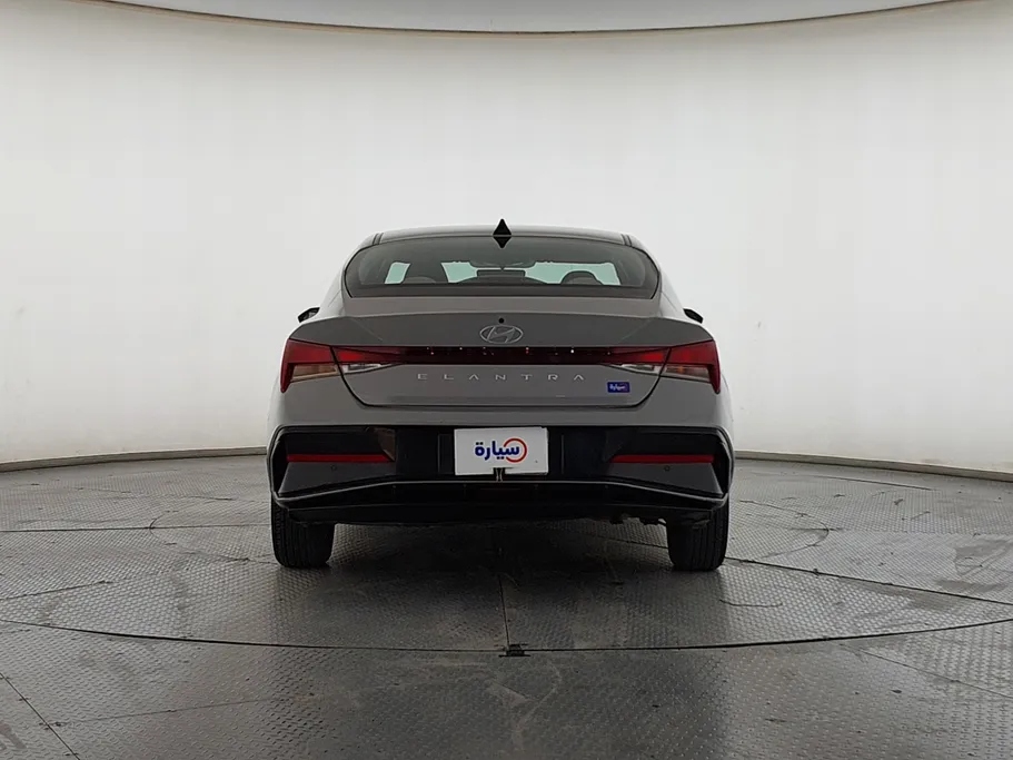 2025 Hyundai Elantra Fleet 