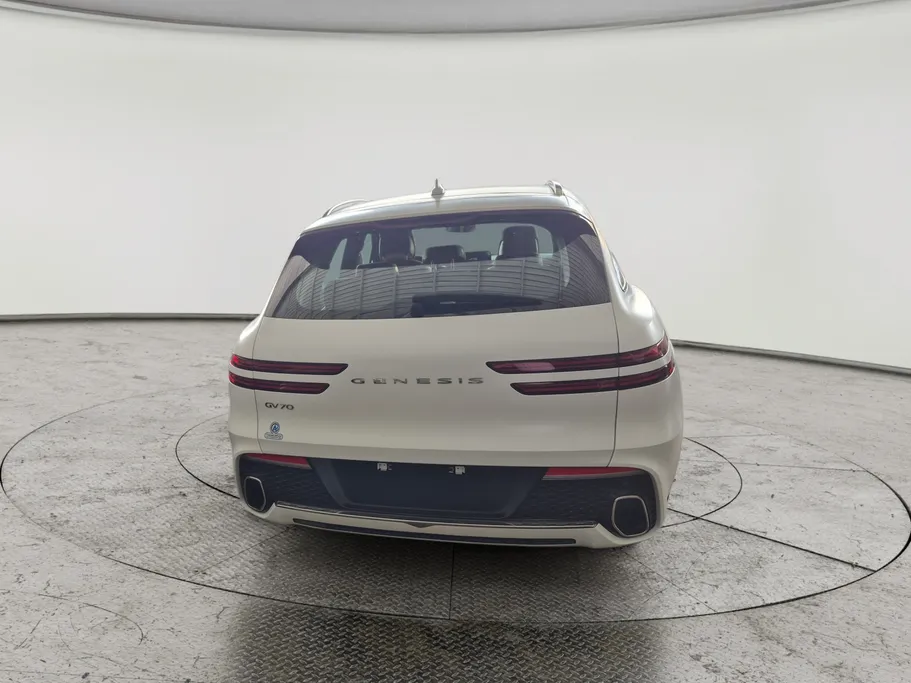 2024 Genesis GV70 Prestige 
