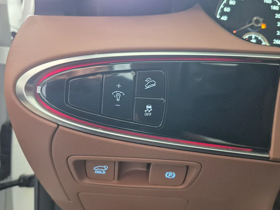 2024 Genesis GV70 Prestige 