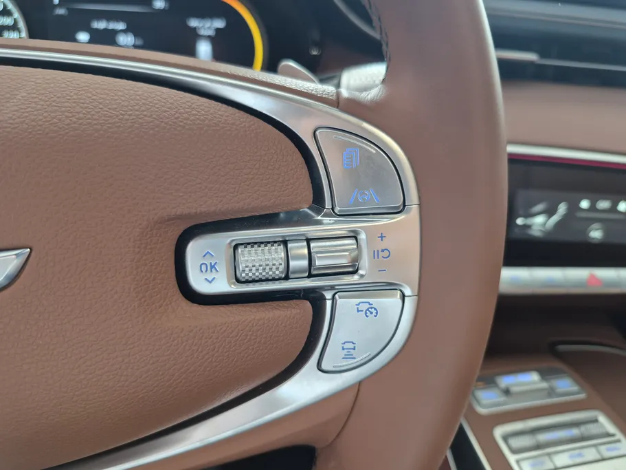 2024 Genesis GV70 Prestige 