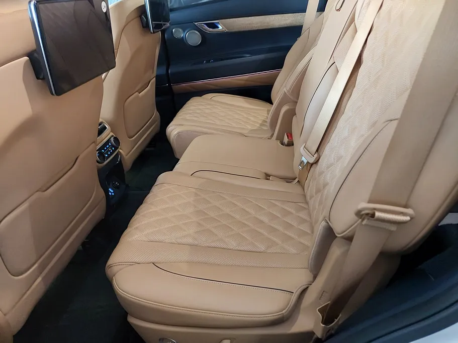 2023 Genesis GV80 Royal 