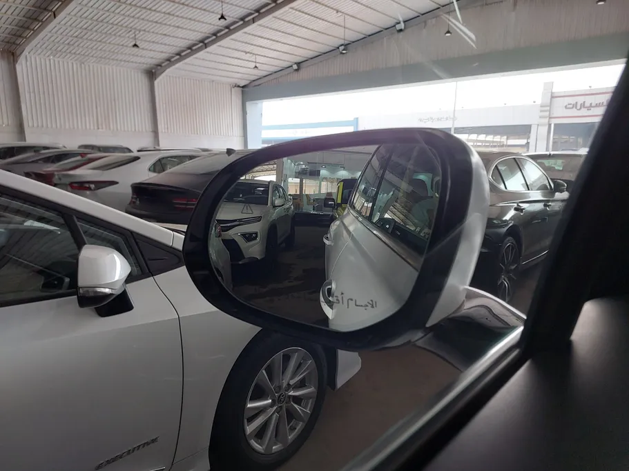 2023 Genesis GV80 Royal 