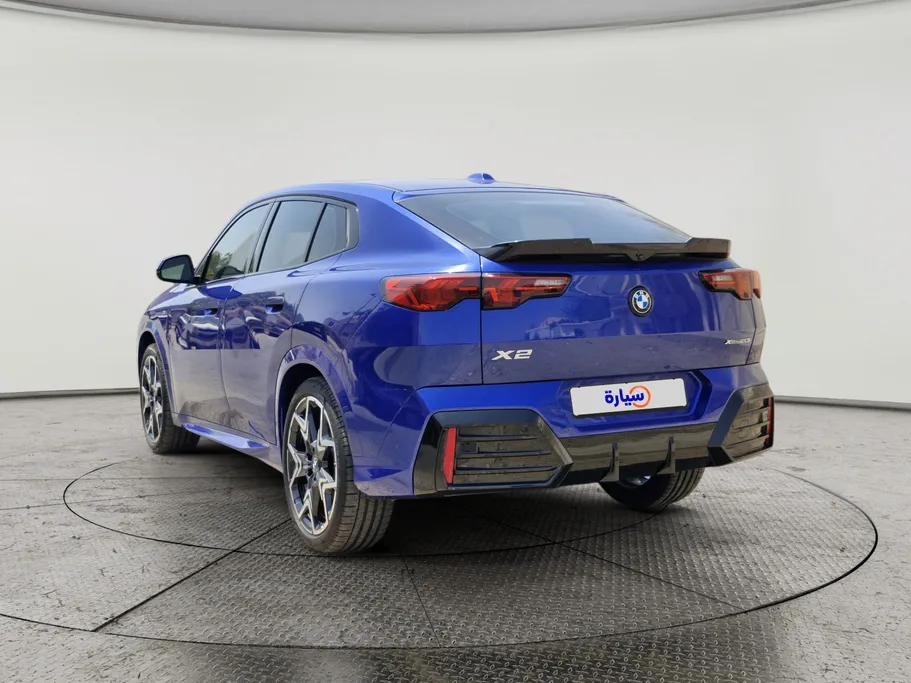 بي ام دبليو الفئة اكس 2 xDrive 20i 2024 