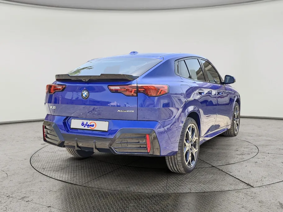 بي ام دبليو الفئة اكس 2 xDrive 20i 2024 