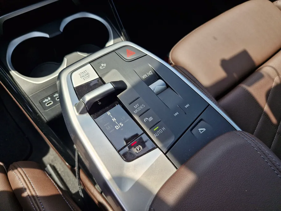 2024 BMW X Series 2 xDrive 20i 