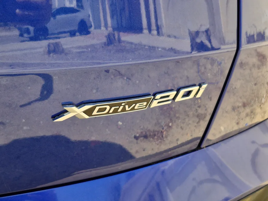 2024 BMW X Series 2 xDrive 20i 