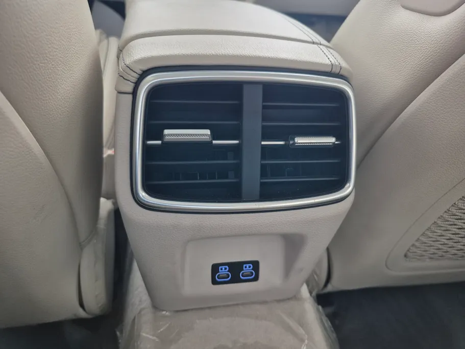 جينيسيس G70 بريستيج 2024 