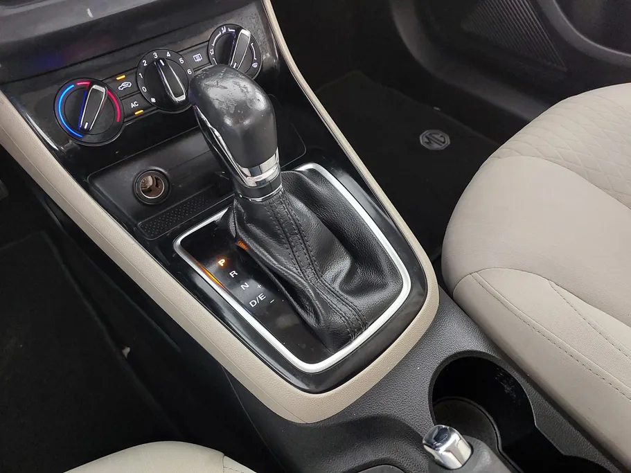 2023 MG 5 STD 